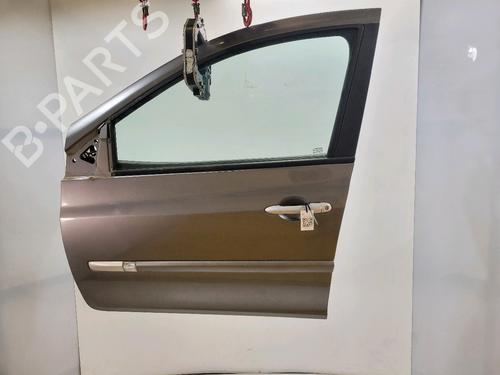 Used Left front door RENAULT CLIO III (BR0/1, CR0/1) 1.2 16V (BR02, BR0J, BR11, CR02, CR0J, CR11) (75 hp) 29444037