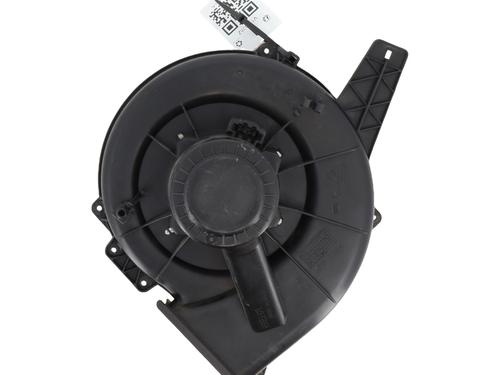 Moteur de chauffage VW POLO (9N_, 9A_) 1.4 TDI (80 hp) 24017307