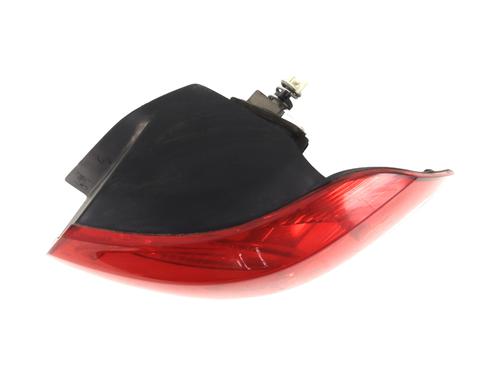 Used Right taillight VW GOLF VI (5K1) 2.0 TDI (110 hp) 30828255