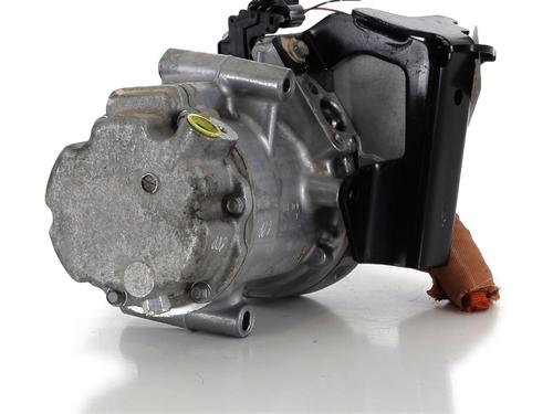 Used AC compressor RENAULT MEGANE IV Grandtour (K9A/M/N_) E-TECH 160 (K9NH) (158 hp) 25481041