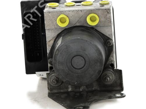 Used ABS pump FIAT 500 (312_) 1.4 (312AXC1B, 312CXC1B) (100 hp) 25590391