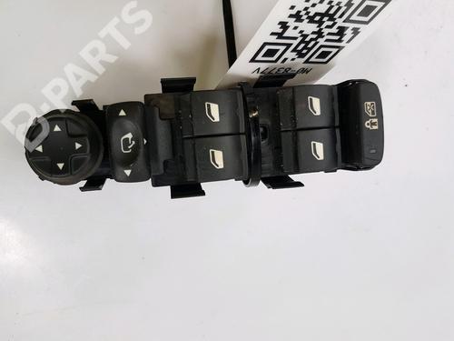 Used Left front window switch Left front window switch CITROËN C3 II (SC_) 1.6 HDi 110 (112 hp) 11200197 11200197