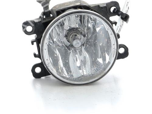 right-front-fog-light-renault-clio-iv-bh_-2012-2013-2014-2015-2016-2017-2018-2019-2020-2021-33420443 main image