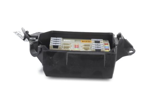 Used Fuse box Fuse box RENAULT CLIO III Hatchback Van (SB_, SR_) [2005-2026] 33732766 33732766