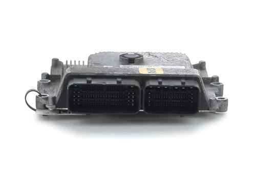 engine-control-unit-ecu-citroen-c4-picasso-ii-2013-32284972 main image