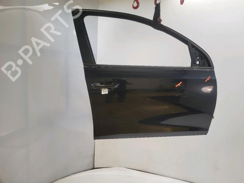 Used Right front door Right front door 37600007 37600007