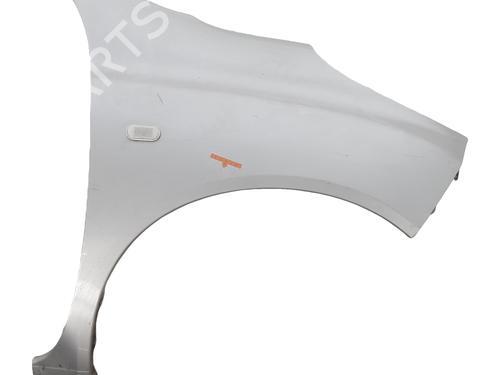 Used Right front fenders NISSAN MICRA III (K12) 1.5 dCi (68 hp) 30190138