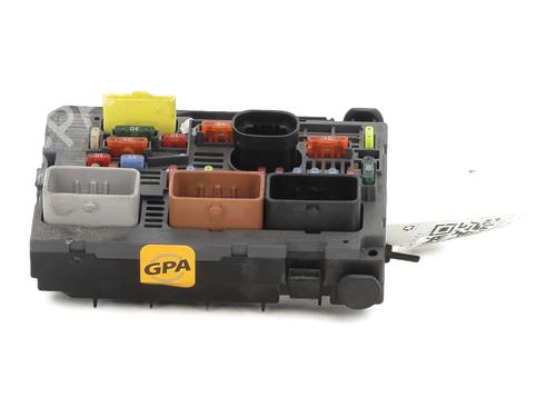 Used Fuse box PEUGEOT 407 SW (6E_, 6D_) [2004-2011]  28364944