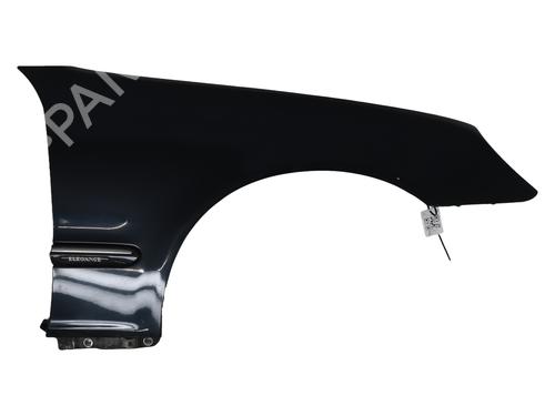 Used Right front fenders MERCEDES-BENZ C-CLASS (W203) C 220 CDI (203.006, 203.008) (143 hp) 24325492
