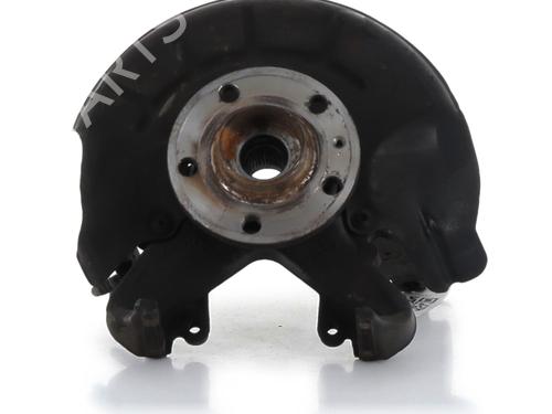 Used Right front steering knuckle VW POLO V (6R1, 6C1) [2009-2022]  33165805