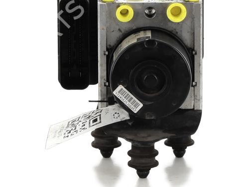 Used ABS pump VW GOLF V (1K1) [2003-2010]  27553418