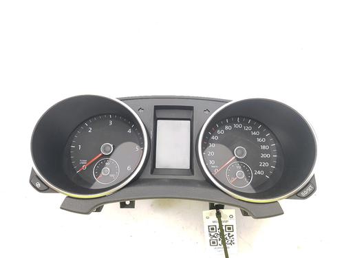Used Instrument cluster VW GOLF VI (5K1) 1.6 TDI (105 hp) 13673441