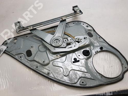 Used Rear right window mechanism Rear right window mechanism FORD C-MAX (DM2) 1.8 TDCi (115 hp) 10739304 10739304