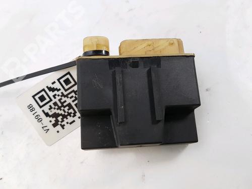 Used Electronic module Electronic module PEUGEOT 3008 I MPV (0U_) 2.0 HDi 150 / BlueHDi 150 (150 hp) 10469403 10469403