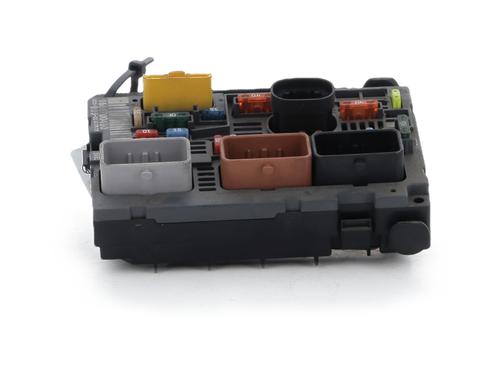 Used Fuse box Fuse box PEUGEOT PARTNER Box Body/MPV 1.6 HDi 16V (90 hp) 39763490 39763490