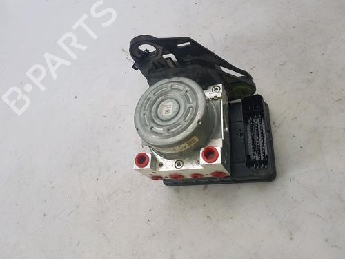 Used ABS pump AUDI A3 Sportback (8YA, 8YF) 30 TDI (116 hp) 13947692