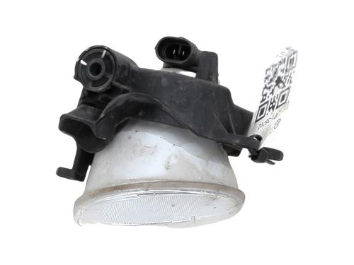 Right front fog light TOYOTA YARIS (_P13_) 1.0 (KSP130_, KSP130) | BP30584353C31 