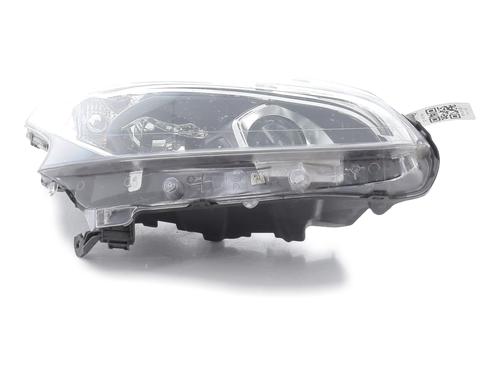 Used Right headlight PEUGEOT 208 I (CA_, CC_) 1.2 VTI 82 (82 hp) 32130774