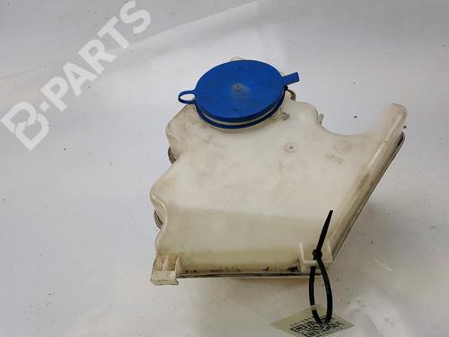 Used Windscreen washer tank MERCEDES-BENZ B-CLASS Sports Tourer (W245) B 180 CDI (245.207) (109 hp) 11092283