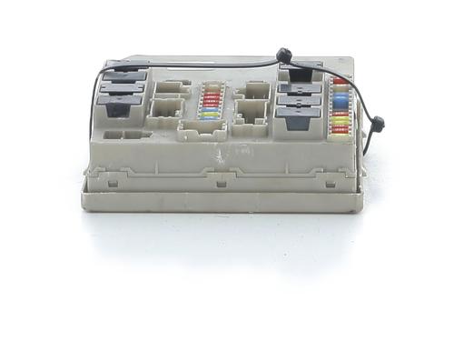 fuse-box-renault-clio-iii-br01-cr01-2005-2006-2007-2008-2009-2010-2011-2012-2013-2014-32202316 main image