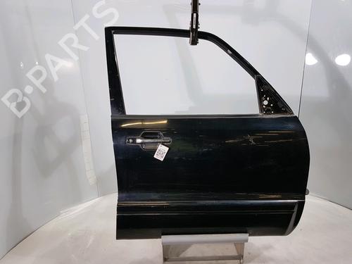 Used Right front door MITSUBISHI PAJERO III (V7_W, V6_W) 3.2 Di-D (V68W) (160 hp) 10423490