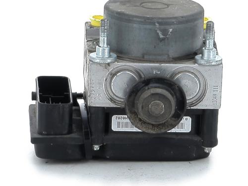 Used ABS pump ABS pump FIAT PANDA (169_) 1.2 (169AXF2A, 169AXF1A) (69 hp) 33646114 33646114
