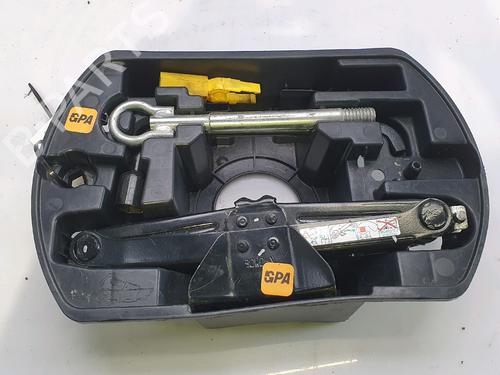 Jack Kit PEUGEOT 308 SW II (LC_, LJ_, LR_, LX_, L4_) 2.0 BlueHDi 150 | BP28310753C119 