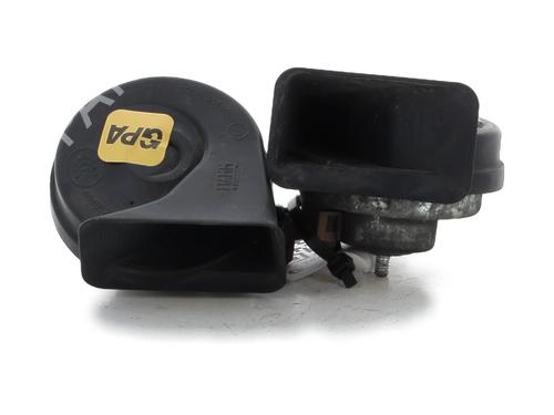 Used Horn Horn VOLVO C30 (533) 1.6 D (109 hp) 33809408 33809408