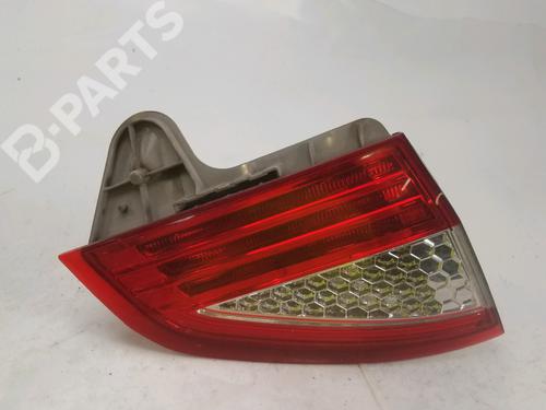 Used Left tailgate light Left tailgate light FORD MONDEO IV (BA7) 1.8 TDCi (125 hp) 10437478 10437478