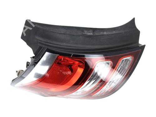 Used Left taillight Left taillight CITROËN C3 II (SC_) 1.2 VTi 82 (82 hp) 33300016 33300016
