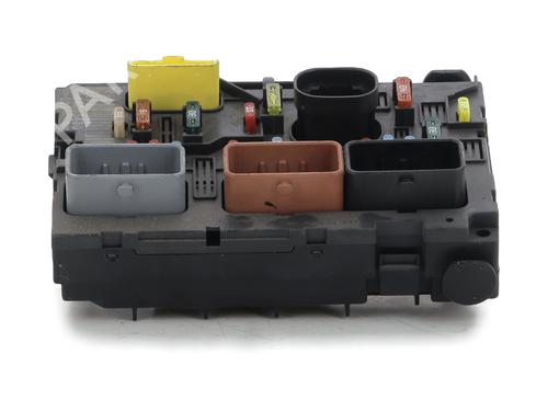 Used Fuse box CITROËN C3 Pluriel (HB_) 1.4 HDi (68 hp) 27913376