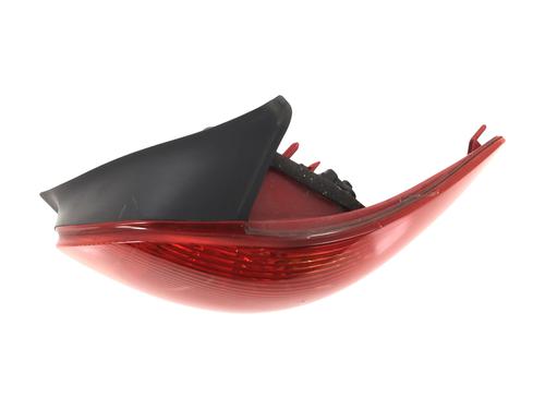 Used Right taillight PEUGEOT 206 Hatchback (2A/C) 1.6 16V (109 hp) 30895656