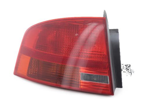 Left taillight AUDI A4 B7 (8EC) 3.0 TDI quattro | BP38529420C34 - Image 2