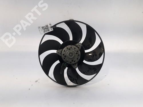 Used Radiator fan Radiator fan RENAULT MASTER II Van (FD) [1997-2013] 10556860 10556860