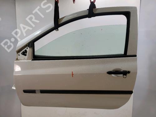 Used Left front door RENAULT CLIO III (BR0/1, CR0/1) 1.5 dCi (75 hp) 32202410
