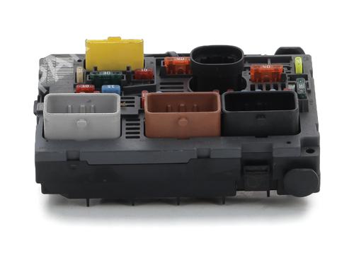 Used Fuse box PEUGEOT 308 I (4A_, 4C_) 1.6 16V (120 hp) 27914744
