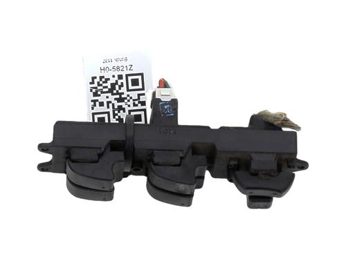 Used Left front window switch TOYOTA AVENSIS Liftback (_T22_) 2.0 D-4D (CDT220_, CDT220R) (110 hp) 30449111