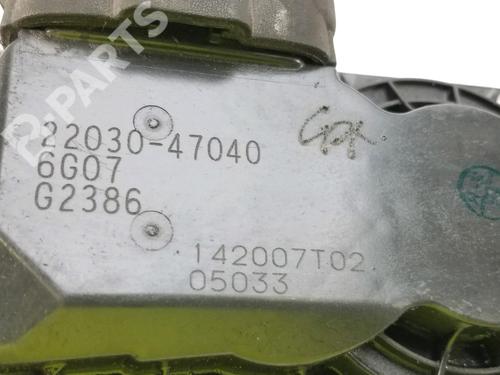 Used Throttle body TOYOTA YARIS (_P13_) 1.5 Hybrid (NHP130_, NHP130) (101 hp) 10487090