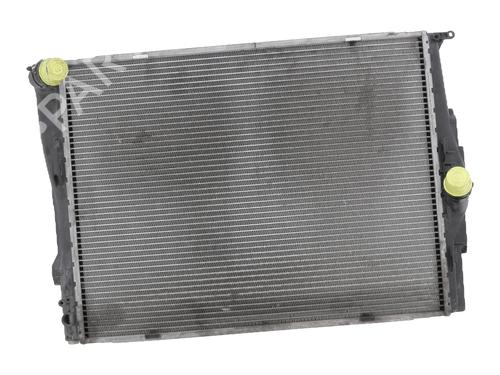 Used Water radiator Water radiator BMW 1 Coupe (E82) 120 i (170 hp) 33300307 33300307