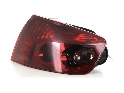Right taillight PEUGEOT 407 (6D_) 1.6 HDi 110 (6D9HZC, 6D9HYC) | BP29295914C35