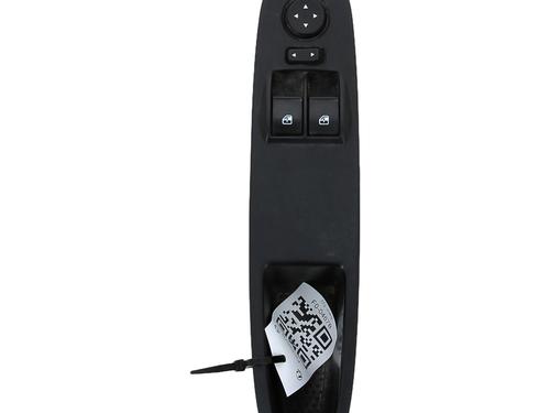 Used Left front window switch FIAT PUNTO (199_) 1.2 (199AXZ1A, 199BXZ1A) (69 hp) 21061939