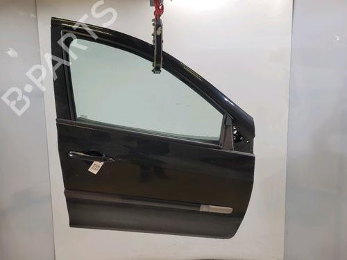 Used Right front door RENAULT CLIO III (BR0/1, CR0/1) [2005-2014]  32013589