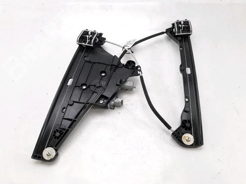 Used Front left window mechanism Front left window mechanism PEUGEOT 208 II (UB_, UP_, UW_, UJ_) 1.2 PureTech 130 (131 hp) 10451838 10451838