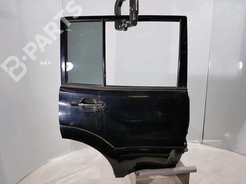 Used Right rear door MITSUBISHI PAJERO III (V7_W, V6_W) 3.2 Di-D (V68W) (160 hp) 10424870