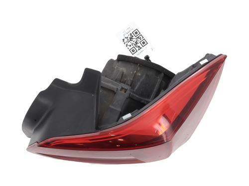 Højre baglygte VW POLO VI (AW1, BZ1, AE1) 1.0 TSI (95 hp) 33110851