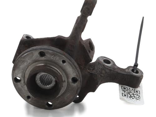 Used Right front steering knuckle RENAULT MEGANE I (BA0/1_) 1.4 e (BA0E, BA0V) (75 hp) 27333459