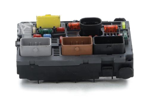 fuse-box-citroen-jumpy-ii-van-2007-2008-2009-2010-2011-2012-2013-2014-2015-2016-33972651 main image