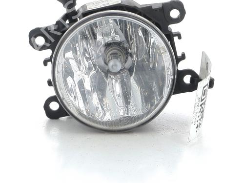 Used Left front fog light RENAULT GRAND SCÉNIC III (JZ0/1_) 1.5 dCi (JZ09, JZ0D, JZ10, JZ14, JZ1G, JZ29, JZ2C) (110 hp) 31057326