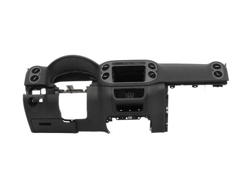 Used Dashboard Dashboard VW TIGUAN (5N_) 2.0 TDI (110 hp) 33646378 33646378
