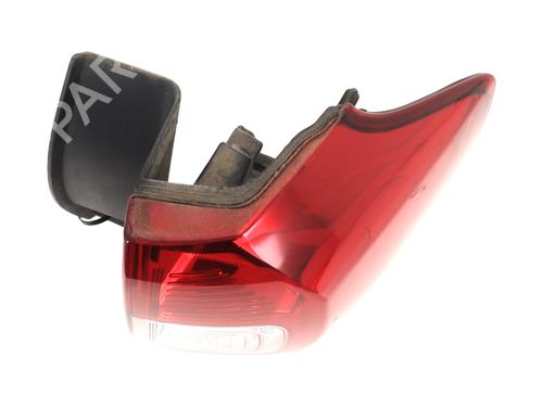Used Right taillight DACIA LOGAN MCV II 1.0 SCe 75 (73 hp) 31693683